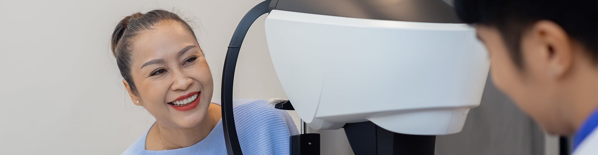 woman getting an eye exam